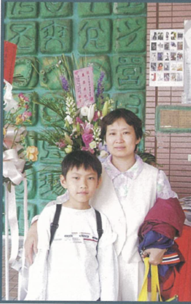 服裝科主任 張琴淑