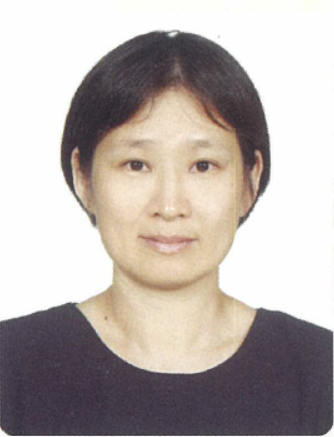 服裝科主任 張琴淑