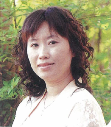 秘書 楊秀玫