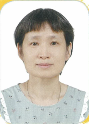 服裝科主任 張琴淑